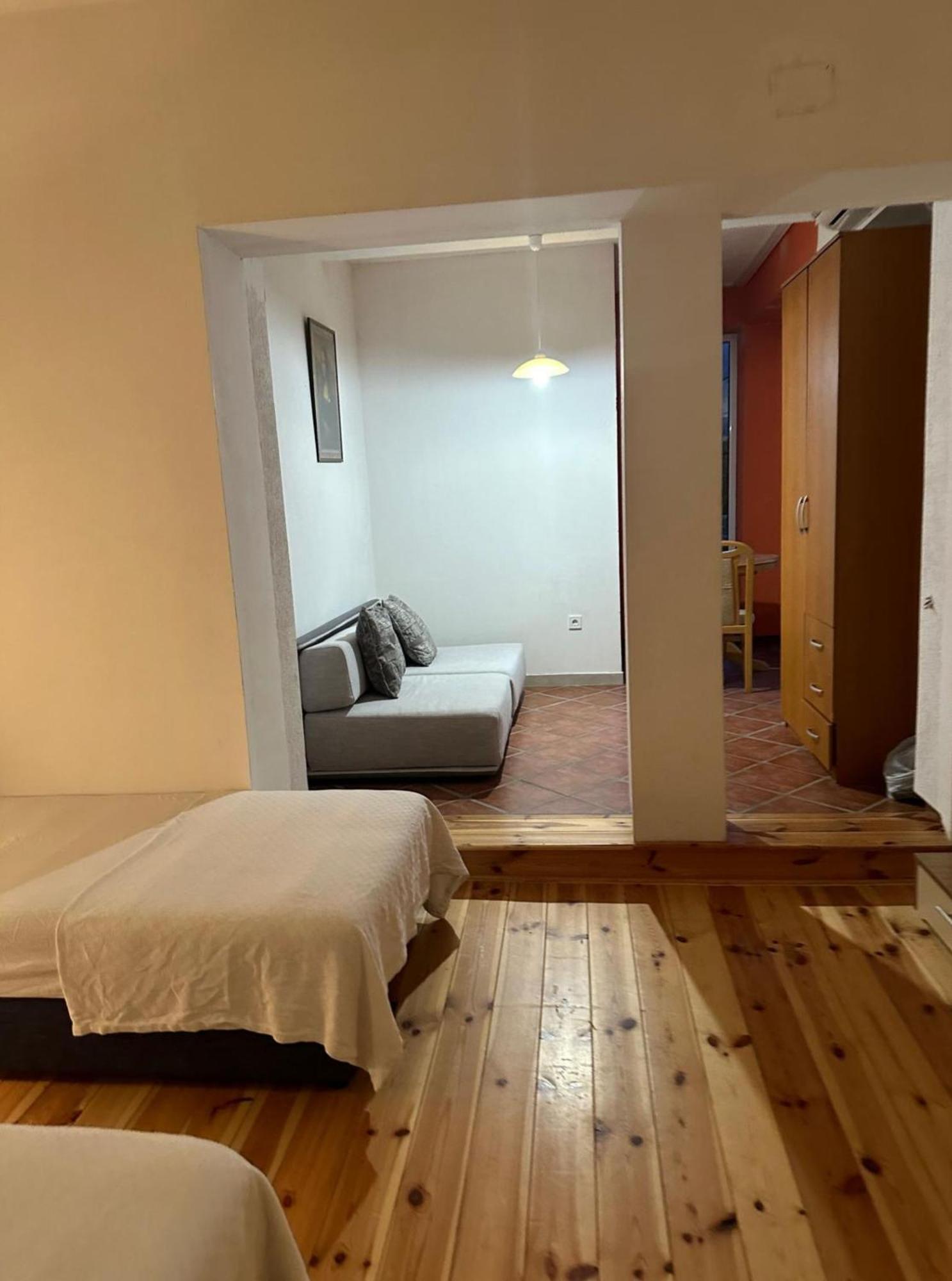 Themis Apart Hotel Kotor Exterior photo